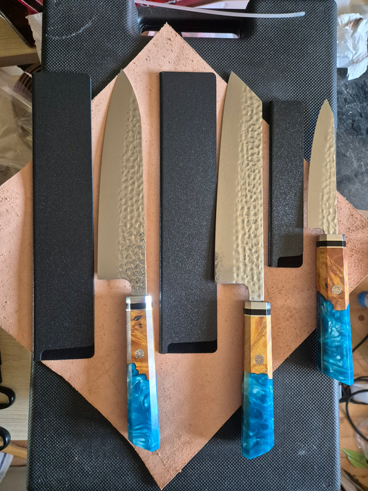 3 egenkomponert kokkekniver